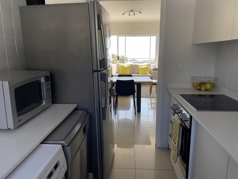 To Let 2 Bedroom Property for Rent in Camps Bay Western Cape